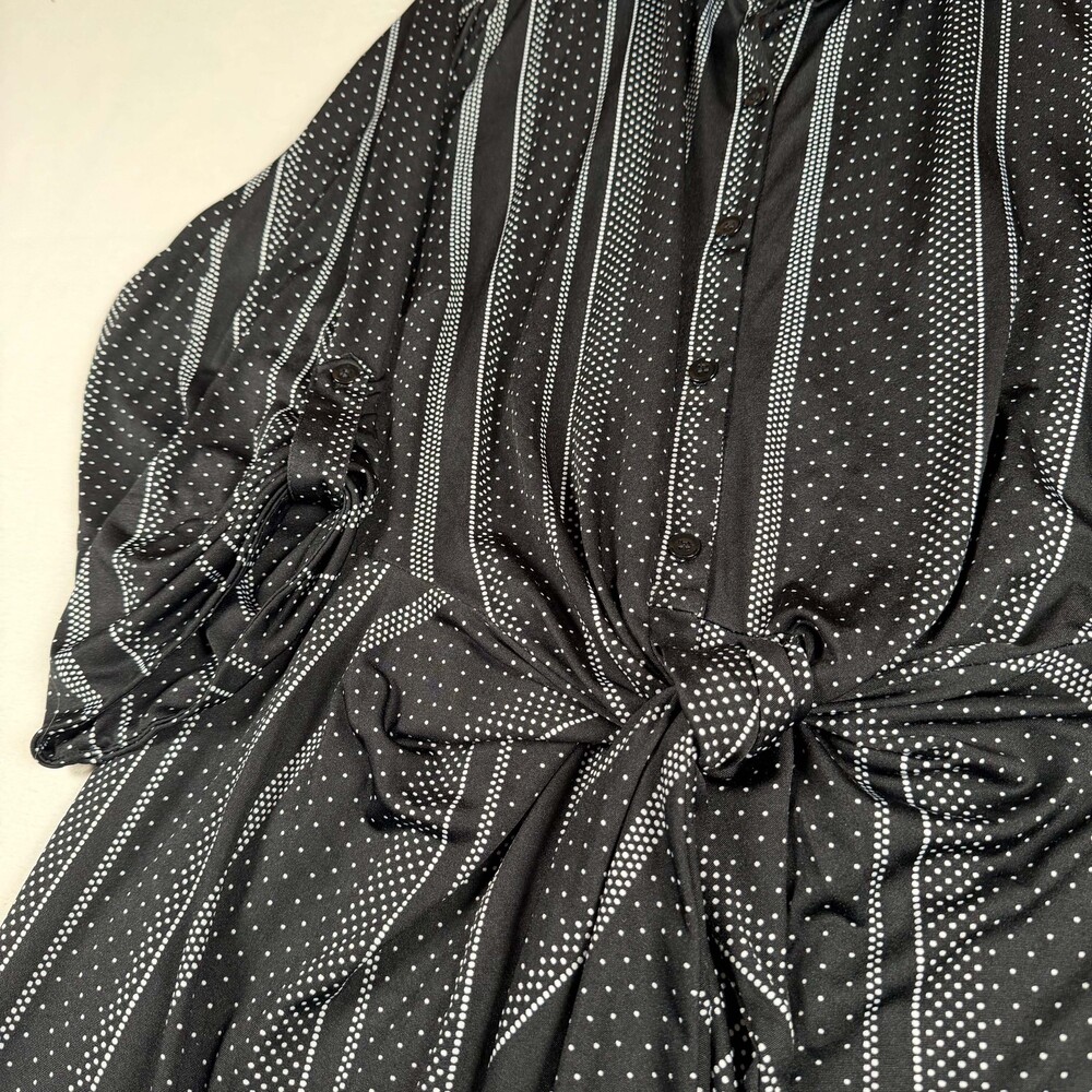 Cato Est. 1946 Black & White Dot Stripe Roll-Tab Shirt Dress – Size 18/20W - Picture 3 of 6
